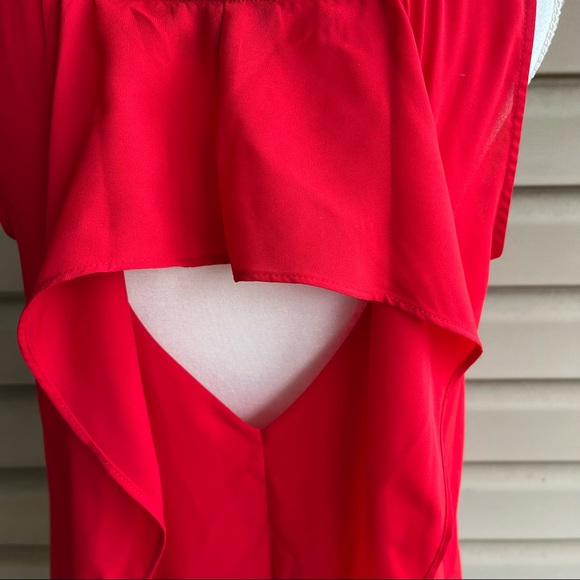 •By & By• Sleeveless Open Back Blouse - Size Medium - Picture 7 of 10